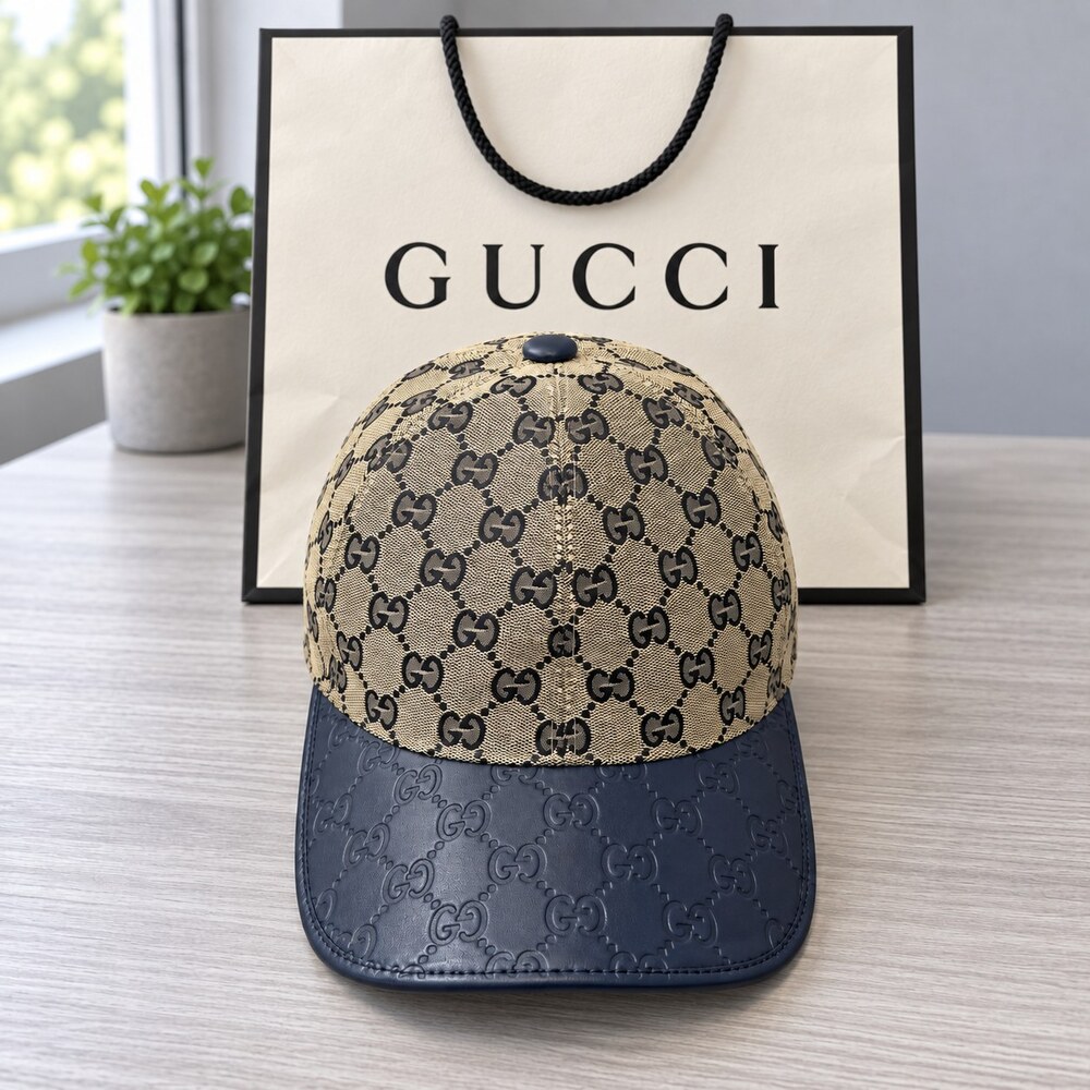 Gucci Beige GG Cap with Navy Bill